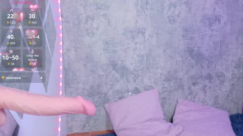 Megan online show from October 2025 02:35:02 PM