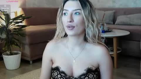Snapshot of meganblazex chatting on May 2026 06:47:02 PM Megan online show from May 2026 06:47:02 PM