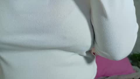 Snapshot of meganfennix chatting on June 2026 11:23:01 AM meganfennix online show from June 2026 11:23:01 AM