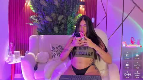 Snapshot of meganfox9 chatting on February 2026 06:03:01 PM Megan Nice to meet you online show from February 2026 06:03:01 PM