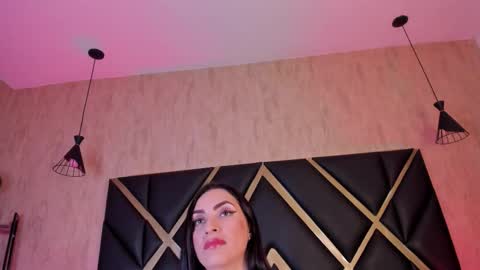 Megan Hofman online show from September 2025 09:16:02 PM