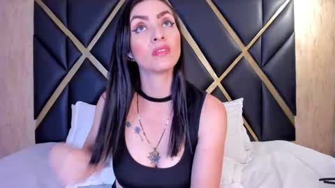 Megan Hofman online show from September 2025 07:51:02 PM