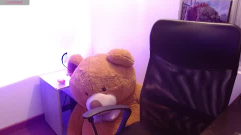 MEGAN online show from February 2025 06:35:02 PM