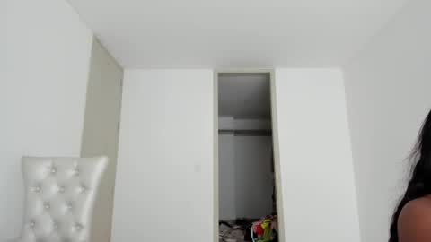 meganmir1 online show from October 2025 02:52:02 PM