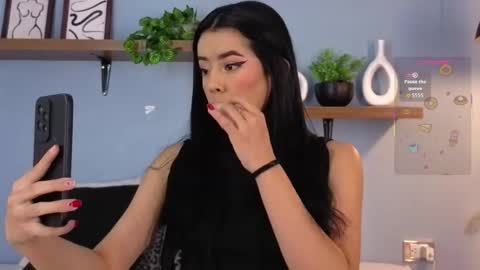 Meganritz online show from December 2025 07:34:02 PM