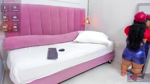 Snapshot of megansaenz_1 chatting on October 2025 08:53:02 PM Megan online show from October 2025 08:53:02 PM