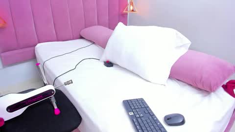 Snapshot of megansaenz_1 chatting on October 2025 08:13:02 PM Megan online show from October 2025 08:13:02 PM