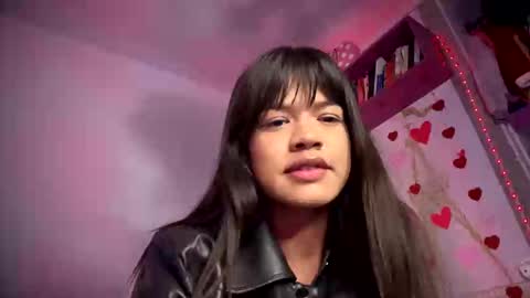 Snapshot of meganthompsonn chatting on February 2025 04:15:02 AM Megan online show from February 2025 04:15:02 AM