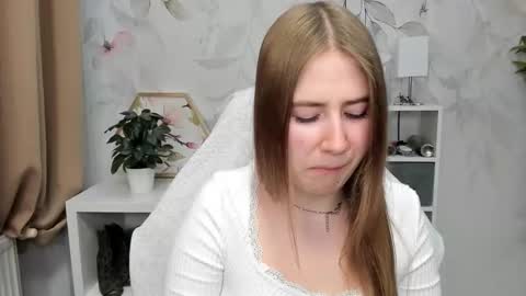 Megan online show from October 2025 05:51:01 AM