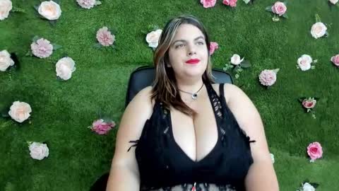 megatitts_ online show from September 2025 07:04:01 PM