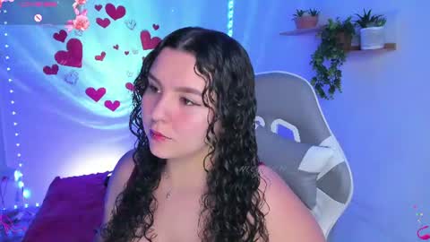 Snapshot of meggan_millerr chatting on July 2026 12:43:02 AM online show from July 2026 12:43:02 AM