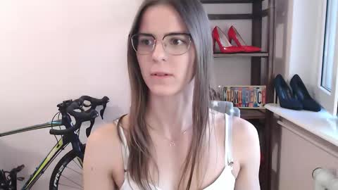 Snapshot of megi_erotic chatting on May 2026 06:46:02 PM Megi online show from May 2026 06:46:02 PM