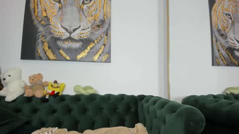 megpalmer online show from January 2026 12:43:01 PM