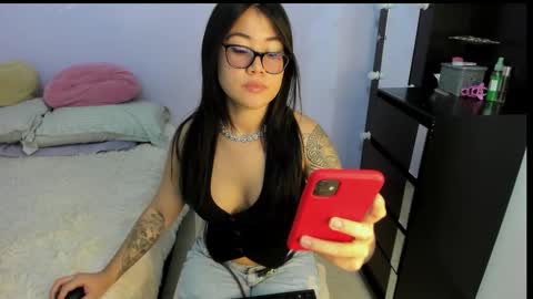 Snapshot of megumi3 chatting on October 2025 12:02:01 AM megumi3 online show from October 2025 12:02:01 AM