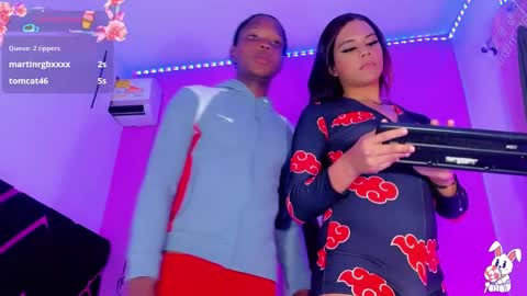 Luisa  online show from December 2024 11:34:02 PM