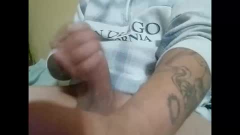 Snapshot of meketrefe666 chatting on March 2026 09:17:01 AM meketrefe666 online show from March 2026 09:17:01 AM