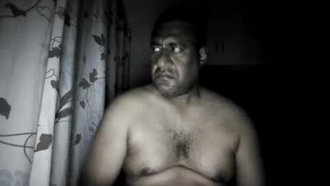 IslandBoy online show from November 2025 02:06:02 PM