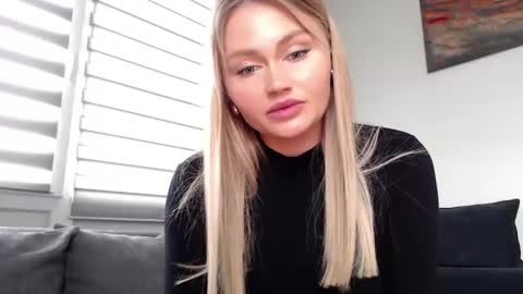 Snapshot of melani_a chatting on March 2025 12:05:02 PM Melania online show from March 2025 12:05:02 PM