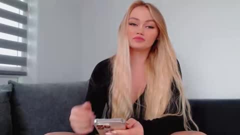 Melania online show from November 2025 11:42:01 AM