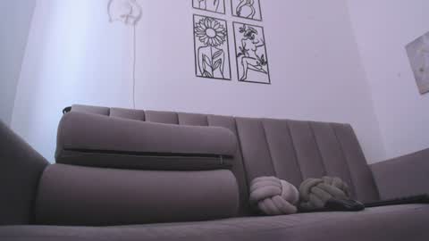 melani greyy online show from July 2026 09:43:01 PM