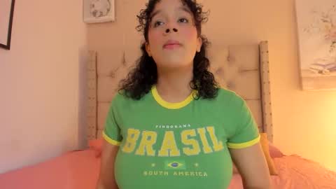 melania_xtreme online show from December 2025 02:39:01 AM