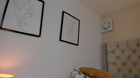 melania_xtreme online show from April 2026 02:50:02 AM