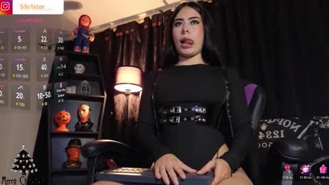 Mel online show from December 2025 02:41:02 AM