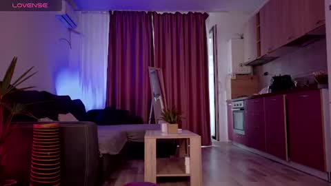 Snapshot of melanie_way chatting on June 2026 02:32:01 PM melanie_way online show from June 2026 02:32:01 PM