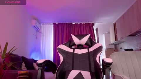 melanie_way online show from July 2026 01:04:01 PM