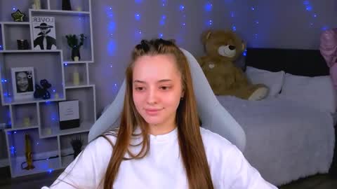 MelanieAlves online show from April 2026 02:31:01 PM