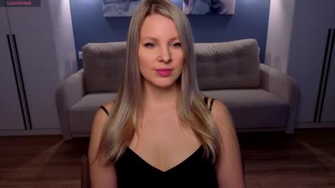 Melanie Bennett online show from April 2026 06:51:01 AM