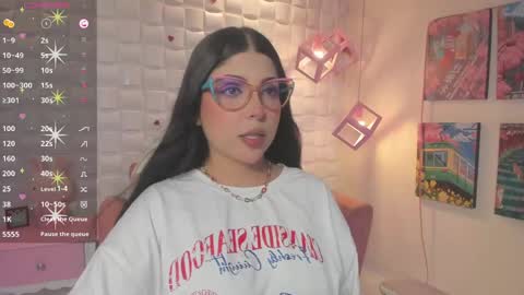 Snapshot of melaniegrayx chatting on May 2026 02:34:02 PM melaniegrayx online show from May 2026 02:34:02 PM