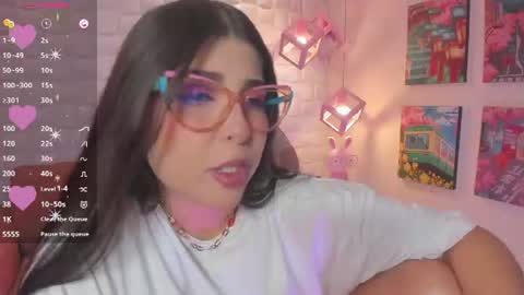 Snapshot of melaniegrayx chatting on August 2026 02:30:02 PM melaniegrayx online show from August 2026 02:30:02 PM