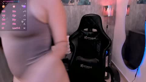 Melanie online show from February 2025 09:23:02 PM