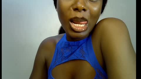 Snapshot of melanine_floral chatting on February 2025 04:57:02 AM Praiz online show from February 2025 04:57:02 AM