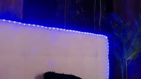 melanniebrown online show from April 2026 04:52:02 AM