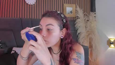 Snapshot of melanny_luv chatting on April 2026 10:33:01 PM MelanyLuv online show from April 2026 10:33:01 PM