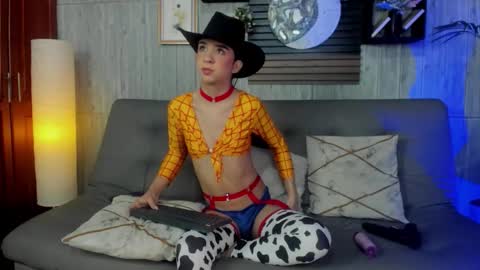 Snapshot of melany_27 chatting on October 2025 02:29:01 PM Melany online show from October 2025 02:29:01 PM