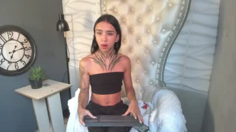 Snapshot of melany_27 chatting on July 2026 12:14:02 PM Melany online show from July 2026 12:14:02 PM