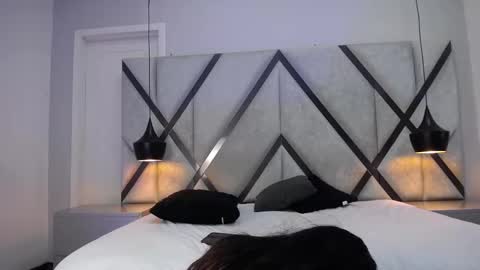 melanyandethan online show from September 2025 10:57:02 PM