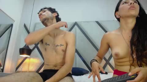 melanyandethan online show from December 2025 11:11:01 PM