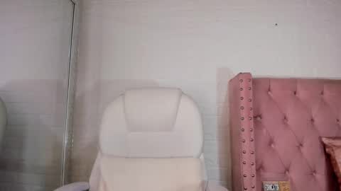 Snapshot of melanyharris chatting on March 2025 07:31:02 PM MELANYHARRIS online show from March 2025 07:31:02 PM