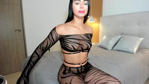 Snapshot of melanyrosse chatting on May 2026 01:38:02 PM Melany online show from May 2026 01:38:02 PM