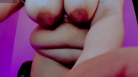 amelia  online show from January 2025 03:40:01 AM