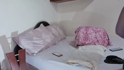 Snapshot of melihotxxx chatting on November 2025 03:33:02 PM melihotxxx online show from November 2025 03:33:02 PM