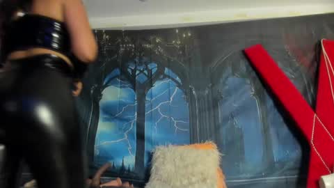 Snapshot of meliizaqueen_ chatting on June 2026 12:48:02 PM Meliza online show from June 2026 12:48:02 PM