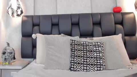 Melina online show from October 2025 02:28:02 PM