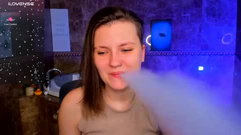 Snapshot of melindat chatting on May 2026 04:38:01 PM Melinda online show from May 2026 04:38:01 PM