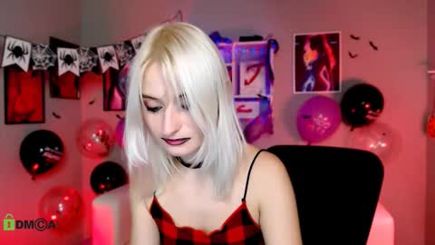 Melisa online show from October 2025 06:26:02 PM