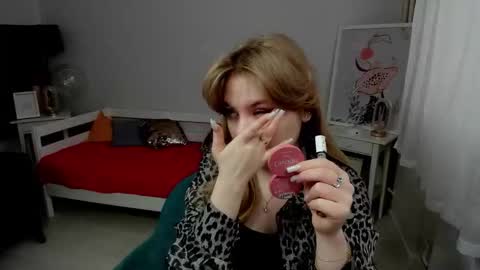 Sophia online show from March 2026 05:35:02 AM